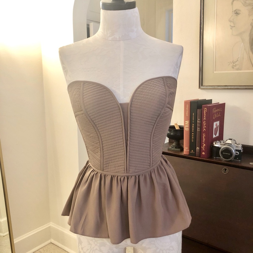 Parker peplum corset top size small 🥀